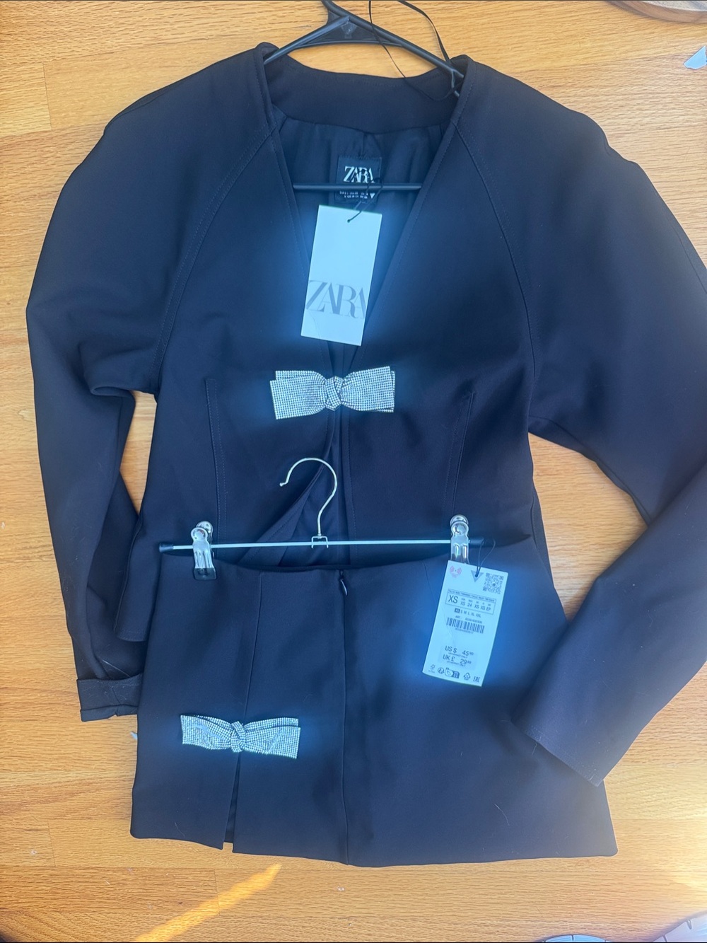 ZARA Black Blazer with matching mini skirt with Rhinestone Bow Accents set XS